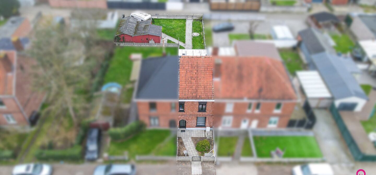 Bij ImmoFusion 7/7 “open huis”: klik op onze 3D-TOUR.
Ervaar vastgoed alsof je er zelf doorloopt!

Stap binnen in deze charmante, volledig opgefriste woning, ideaal gelegen in een rustige woonwijk in Beringen. Met een bewoonbare oppervlakte van 101m²