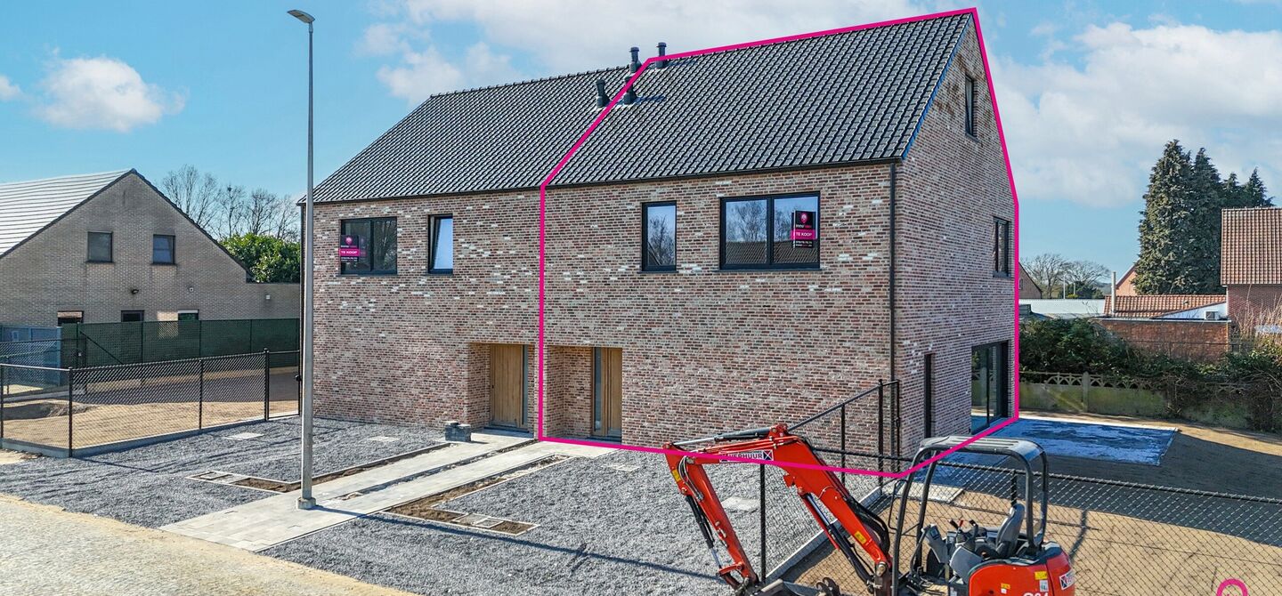 Bij ImmoFusion  7/7 “open huis”  : klik op onze 3D-TOUR.
Ervaar vastgoed alsof je er zelf doorloopt!

Welkom in deze schitterende halfopen BEN-nieuwbouwwoning in Paal, voorzien van 3 slaapkamers met mogelijk tot 4 slaapkamers en grote tuin. Kopen is v