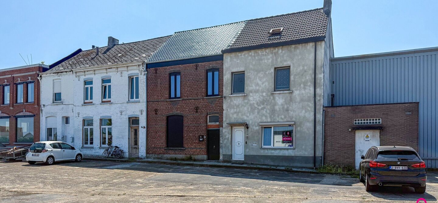 Gezellige gezinswoning met potentieel op rustige ligging vlakbij centrum en invalswegen