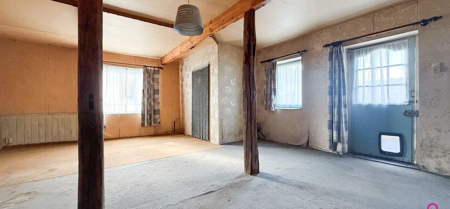 Charmant renovatieproject met tuin in landelijk Heers