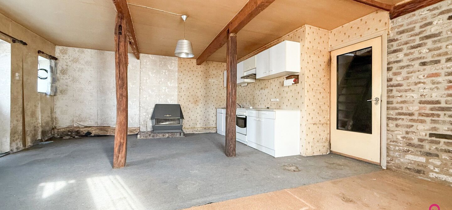 Charmant renovatieproject met tuin in landelijk Heers