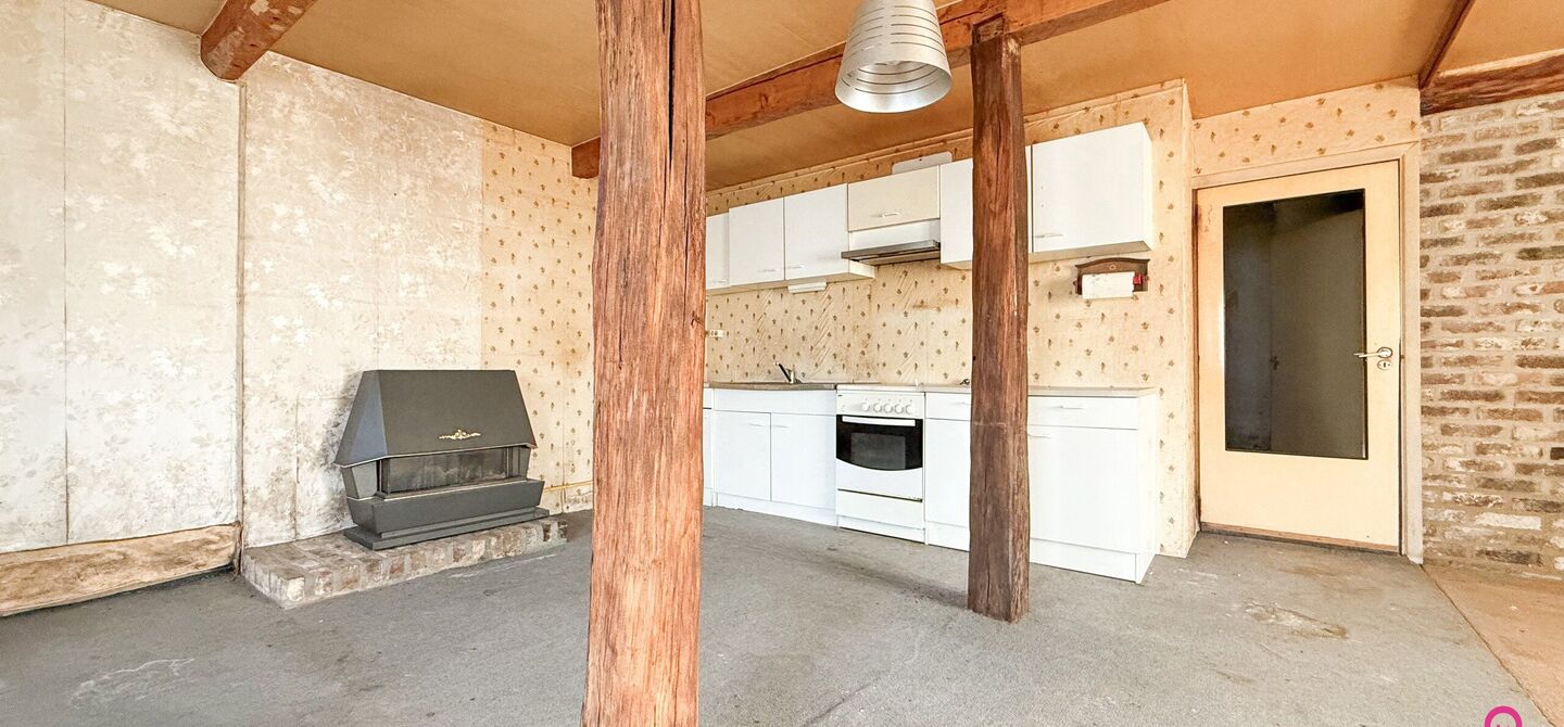 Charmant renovatieproject met tuin in landelijk Heers