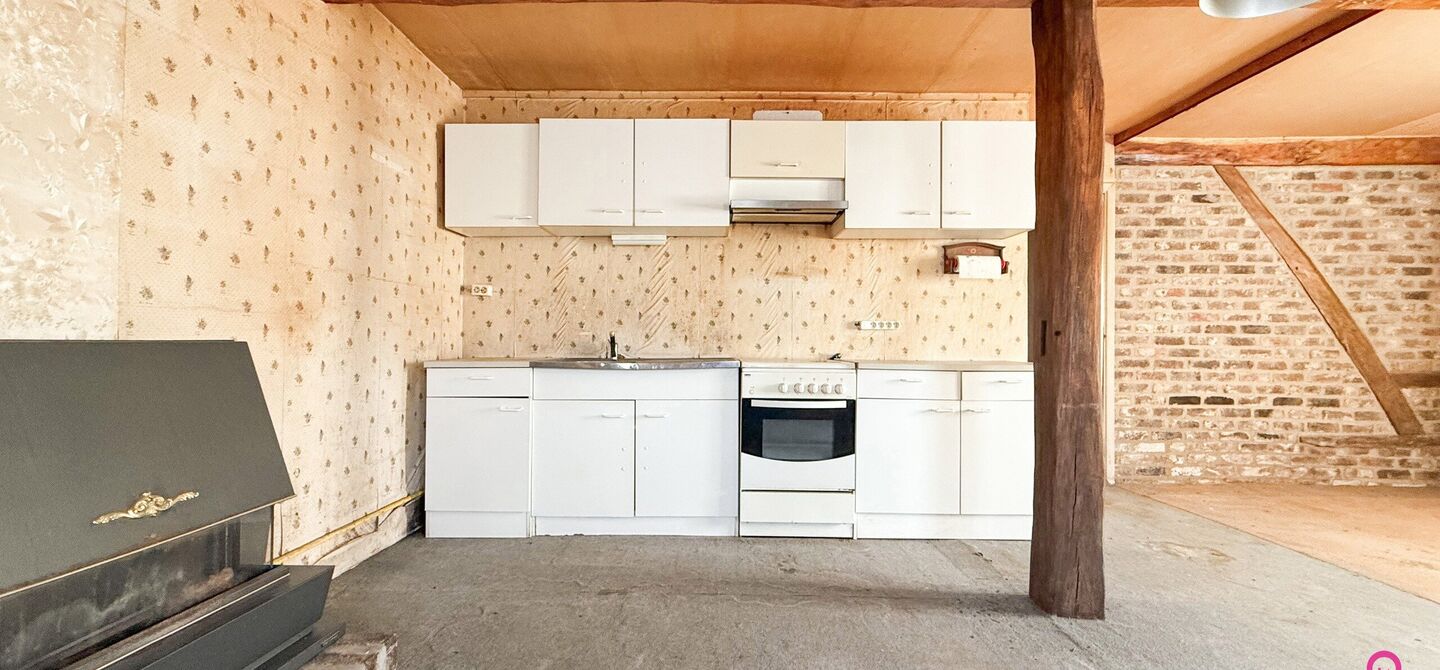 Charmant renovatieproject met tuin in landelijk Heers