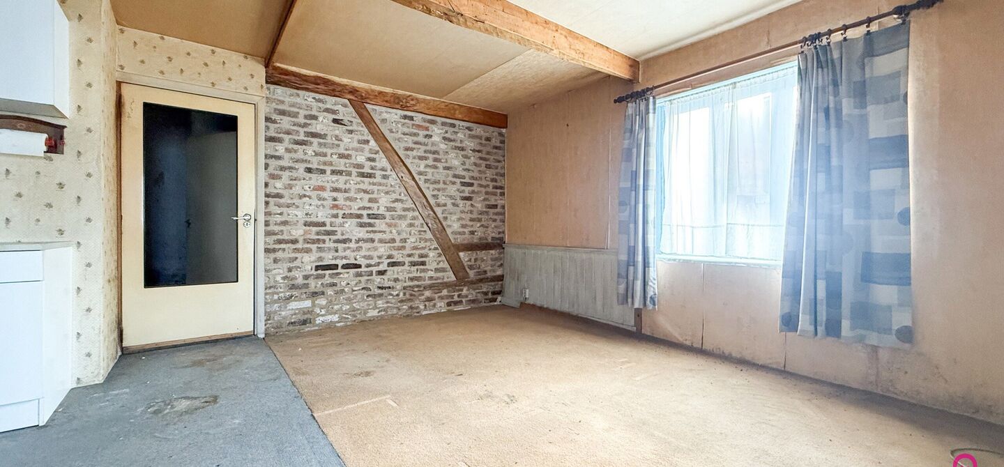 Charmant renovatieproject met tuin in landelijk Heers