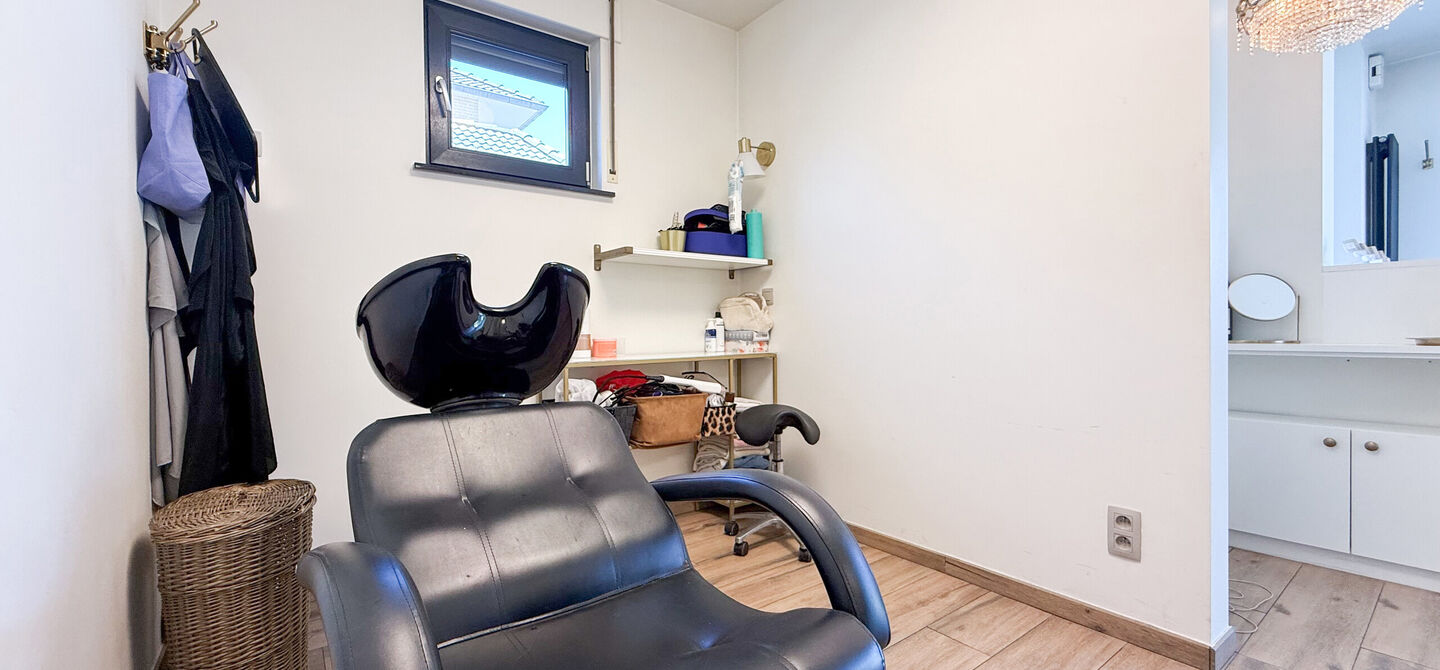 Individuele handelszaak te huur in Heusden-Zolder