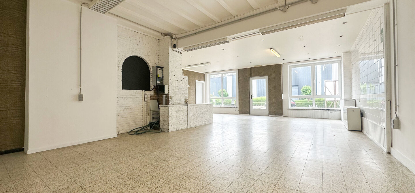 Individuele handelszaak te huur in Zonhoven