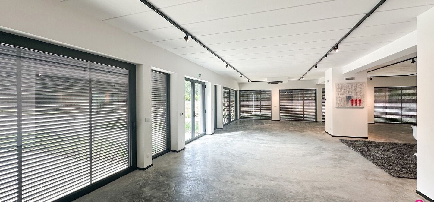 Individuele handelszaak te koop in Heusden-Zolder