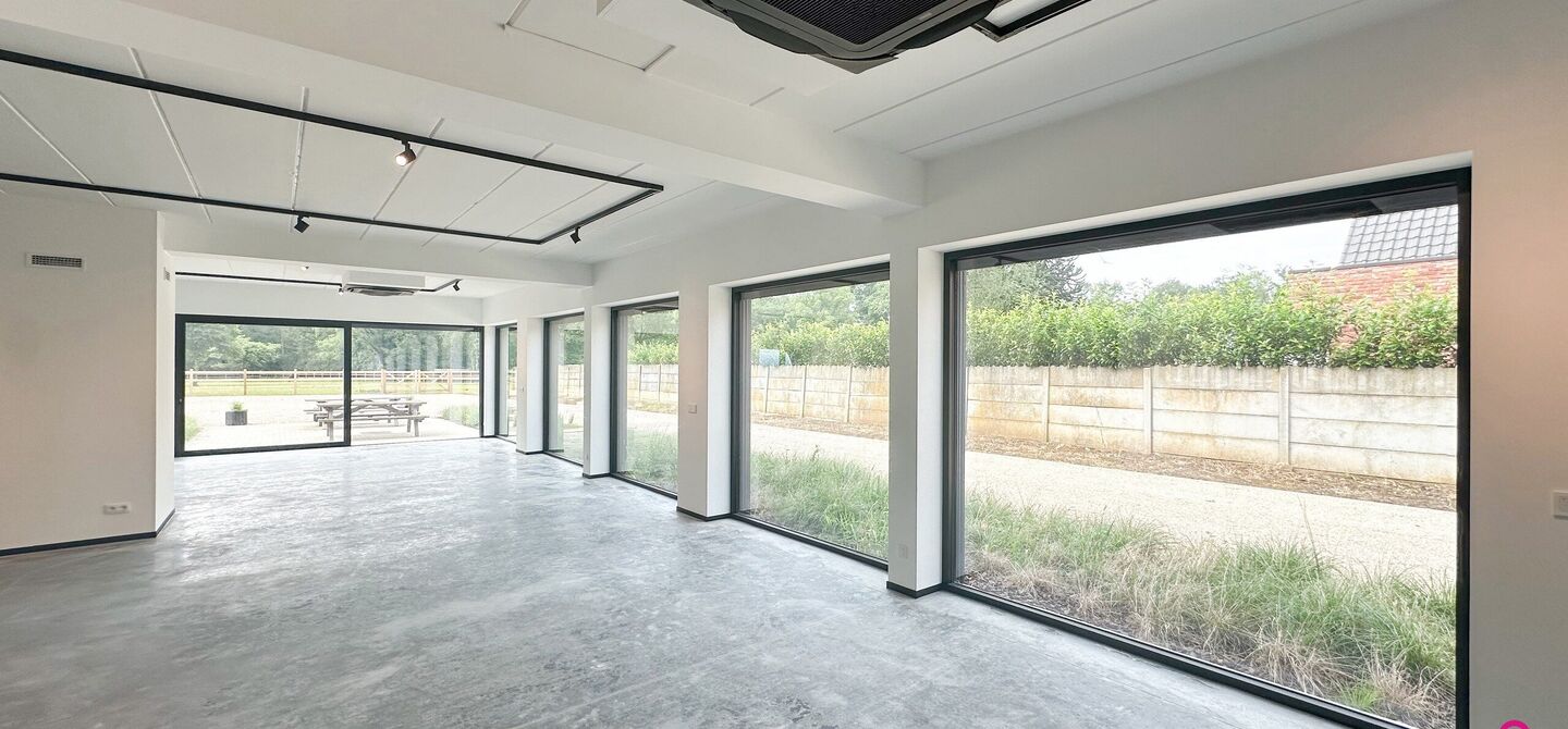 Individuele handelszaak te koop in Heusden-Zolder