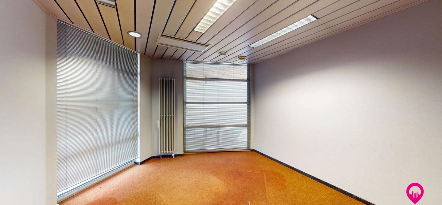 Kantoor te koop in Beringen
