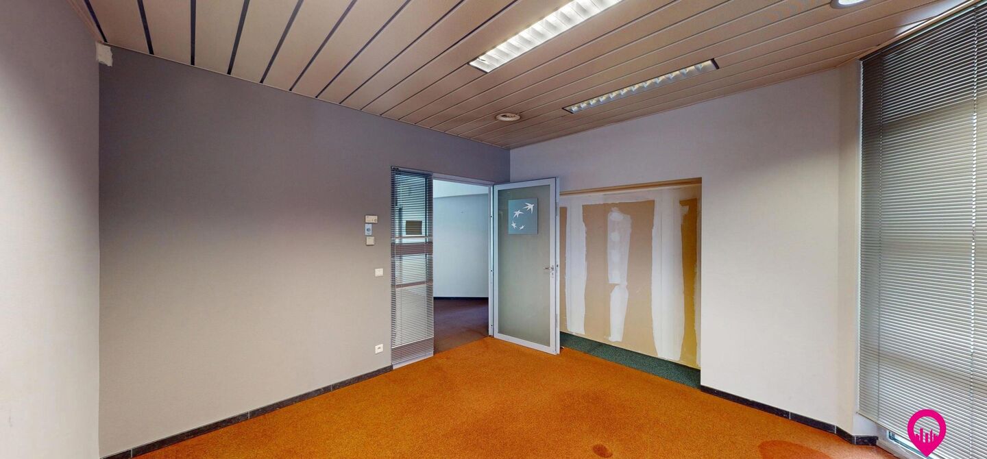 Kantoor te koop in Beringen