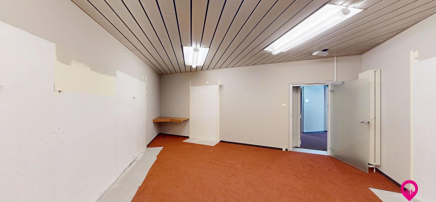 Kantoor te koop in Beringen