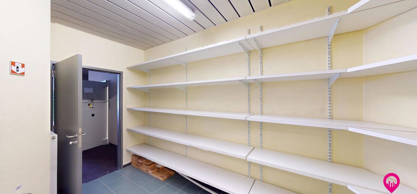 Kantoor te koop in Beringen