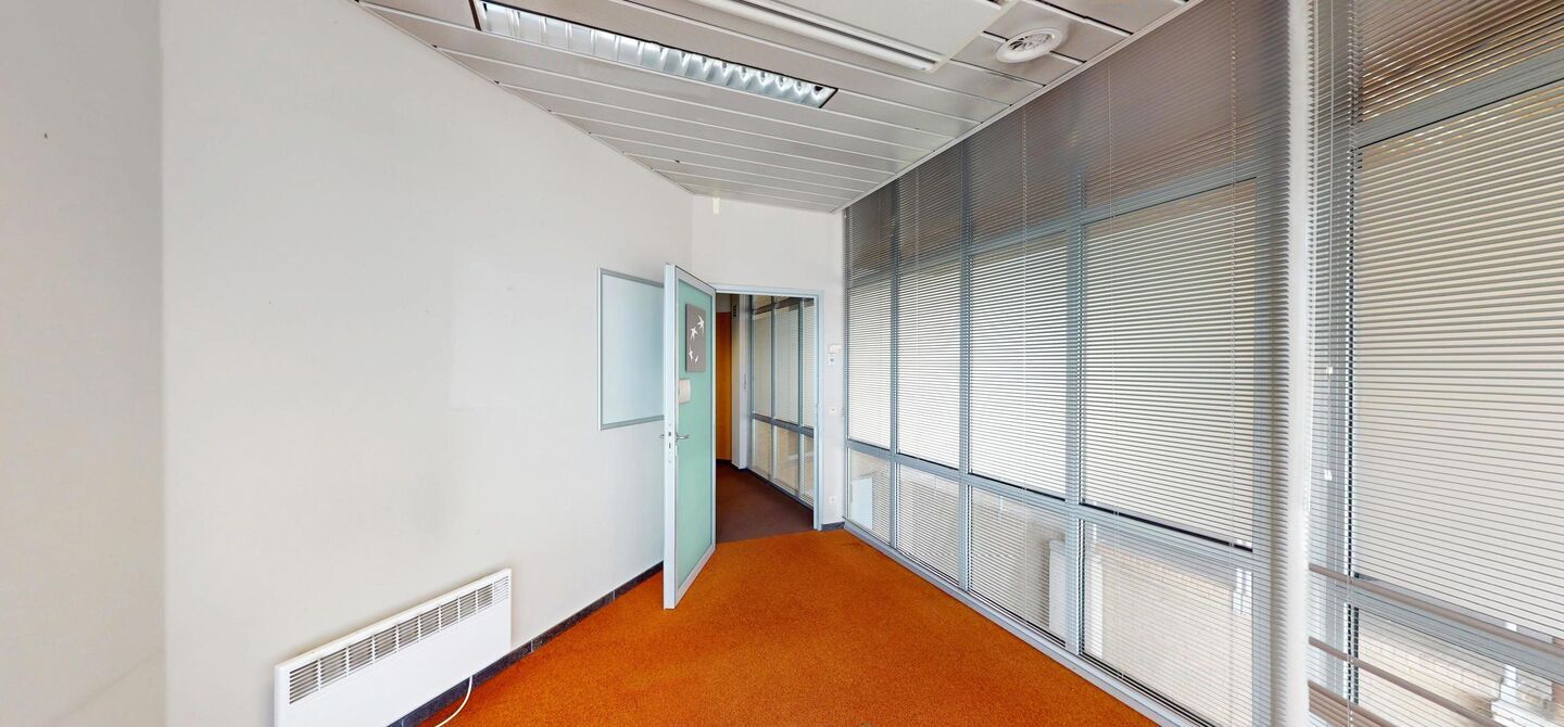 Kantoor te koop in Beringen