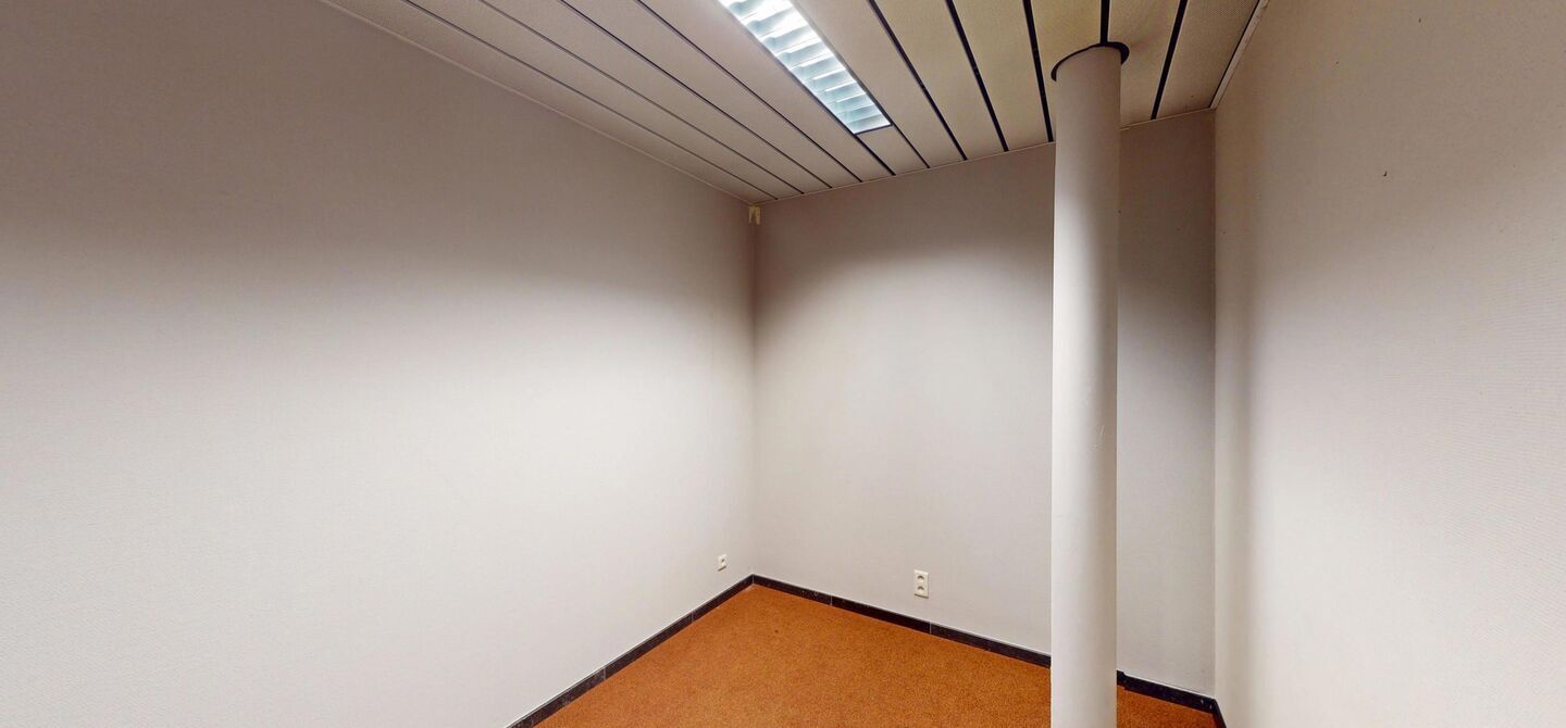 Kantoor te koop in Beringen