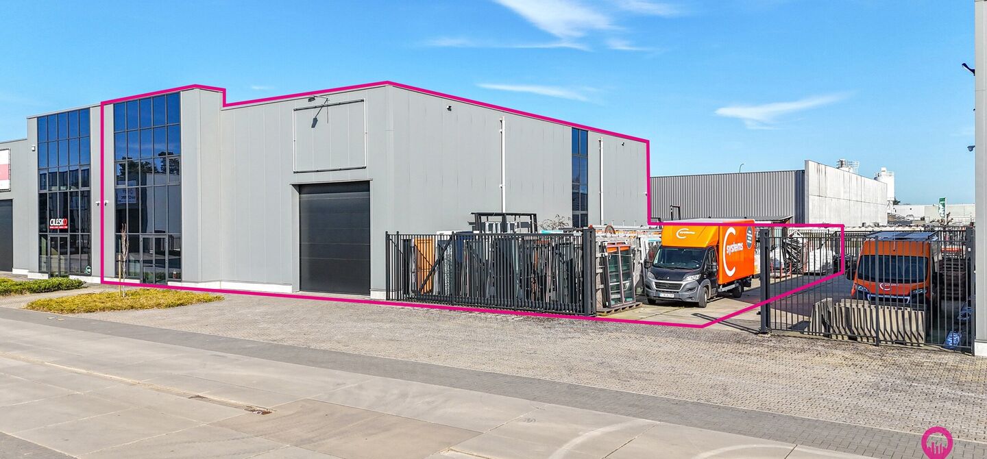 Kantoren & magazijn te koop in Houthalen-Helchteren