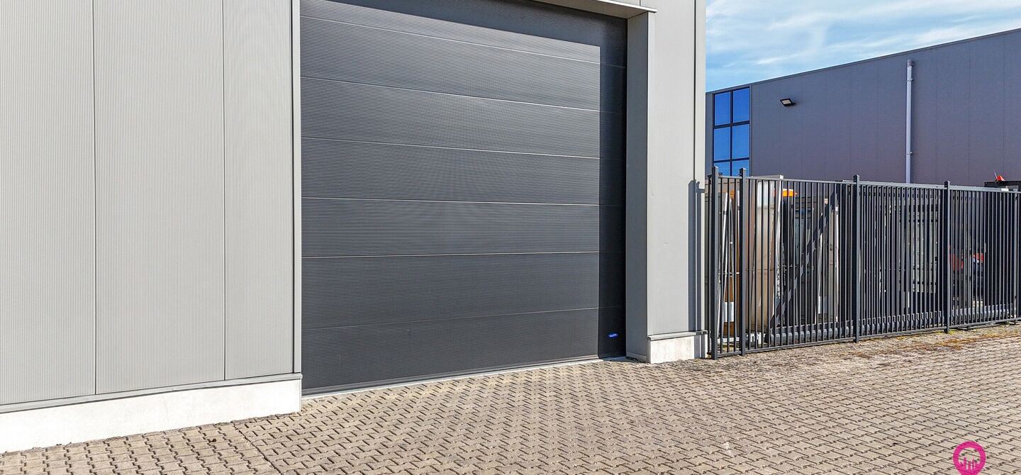 Kantoren & magazijn te koop in Houthalen-Helchteren