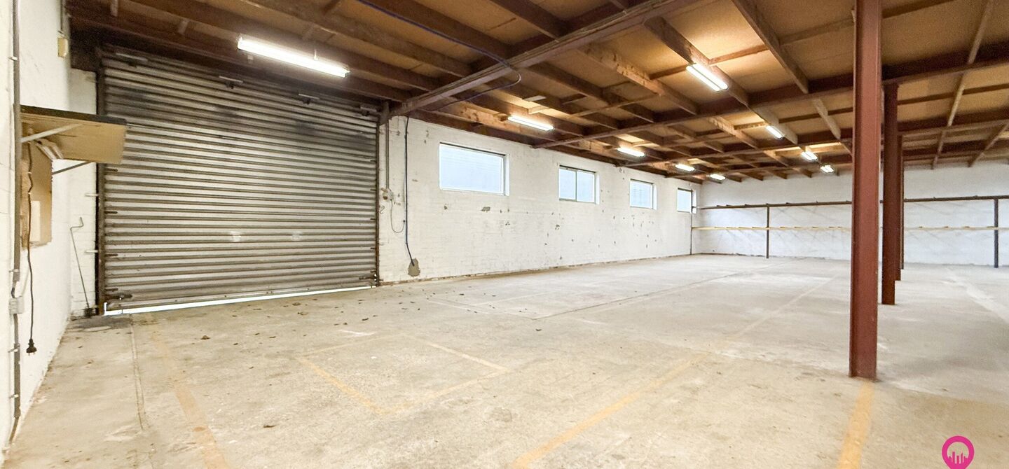 Kantoren & magazijn te koop in Zonhoven