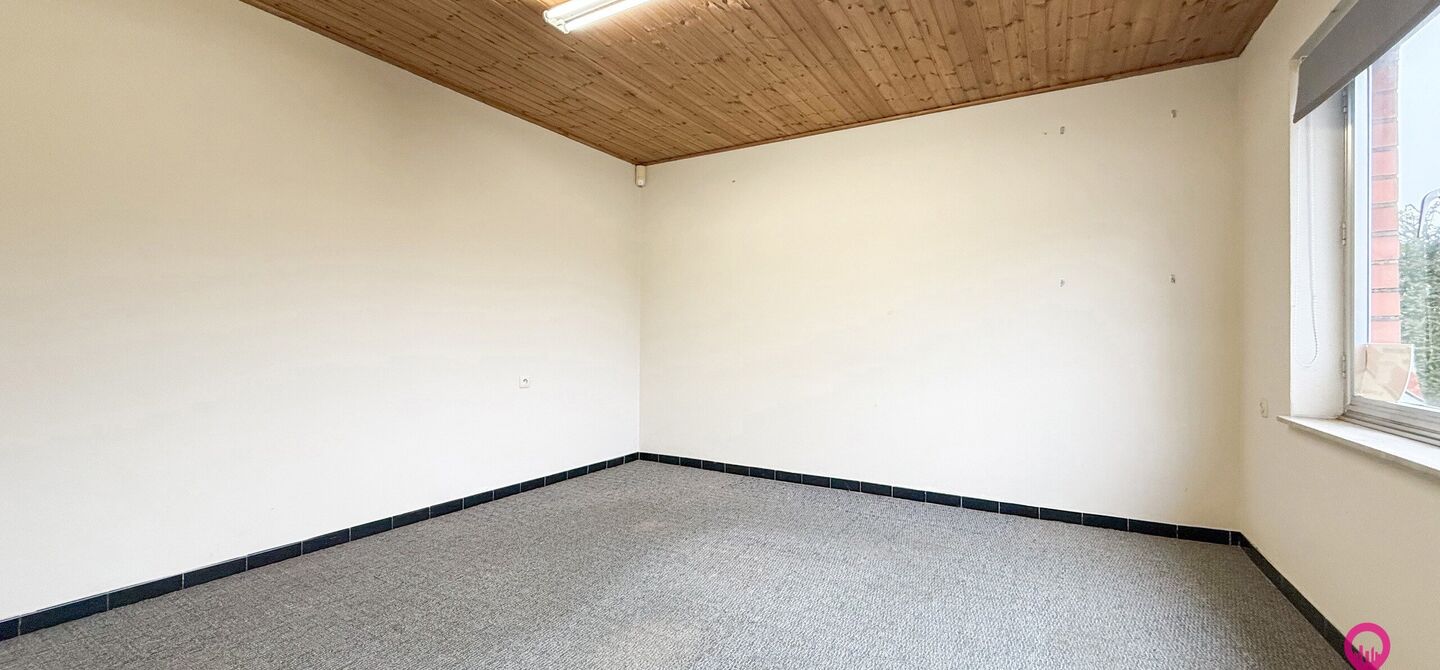 Kantoren & magazijn te koop in Zonhoven