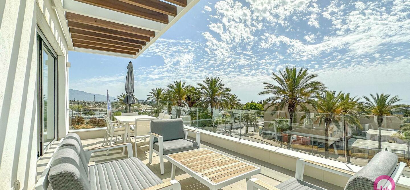 Penthouse te koop in Estepona