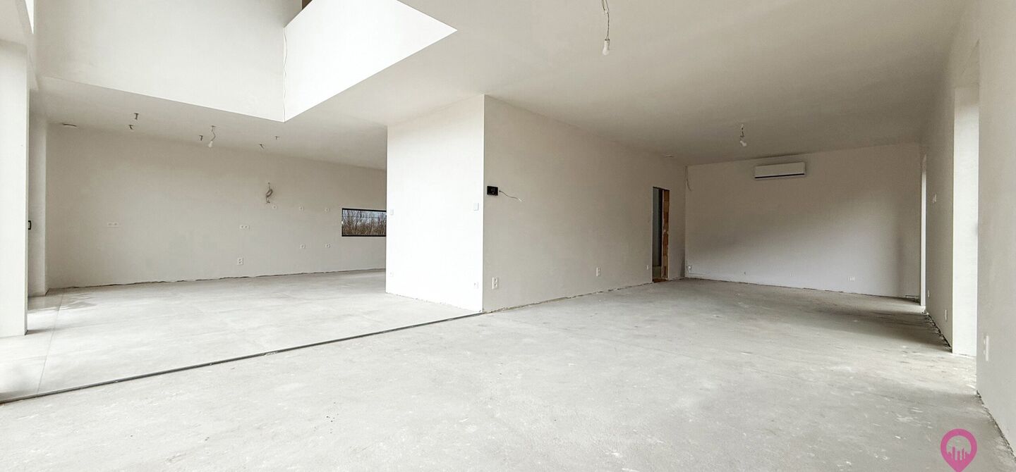 Villa te koop in Heusden-Zolder