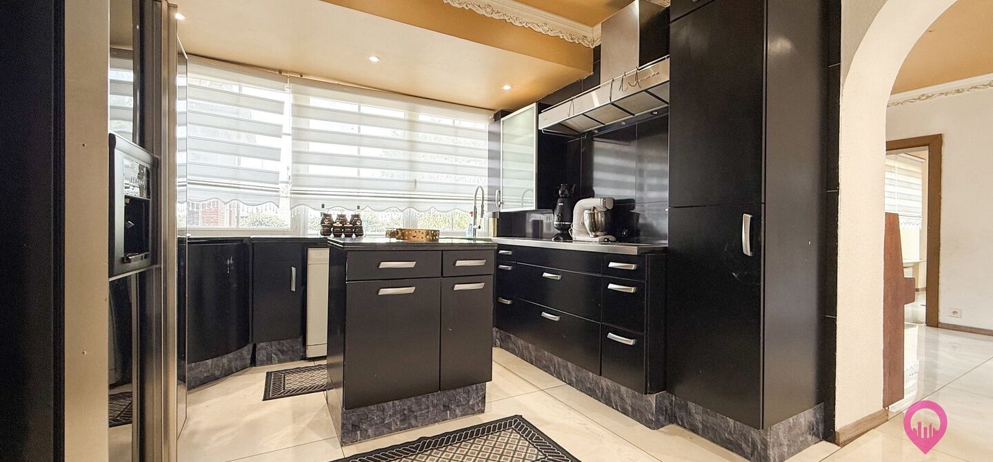 Villa te koop in Houthalen-Helchteren